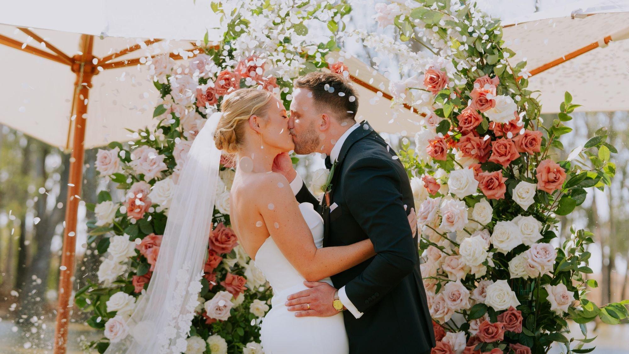 carousel-hero-element image-0