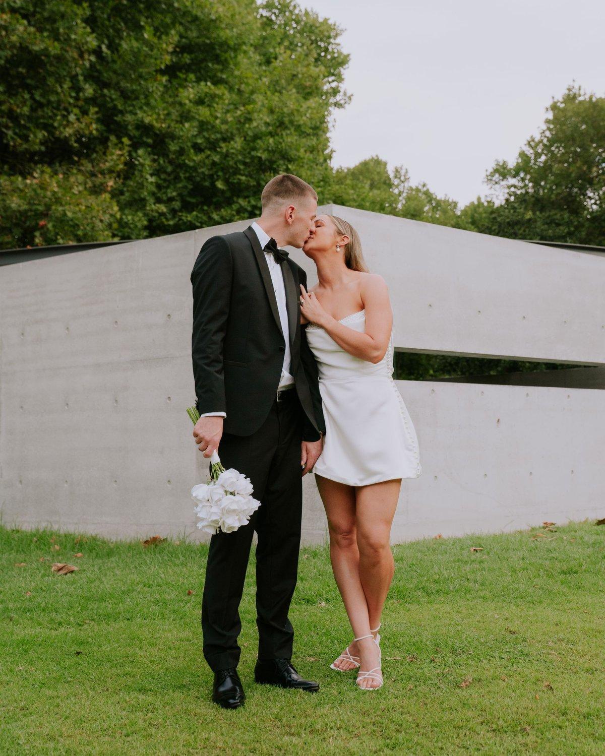 carousel-hero-element image-4