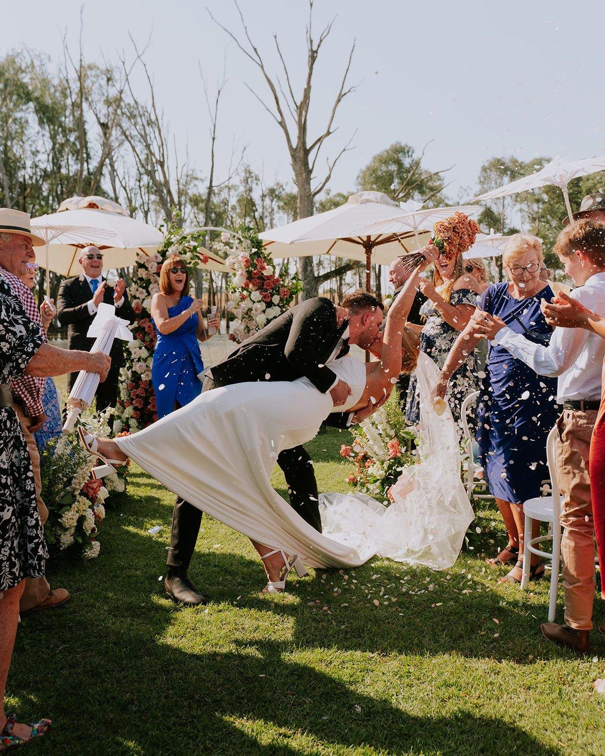 carousel-hero-element image-3