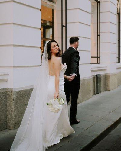 mobile - carousel-hero-element image-12