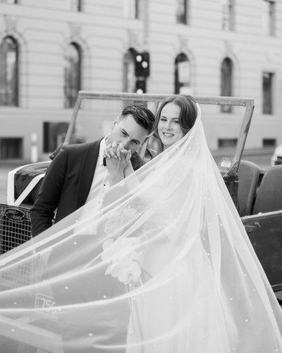 mobile - carousel-hero-element image-16