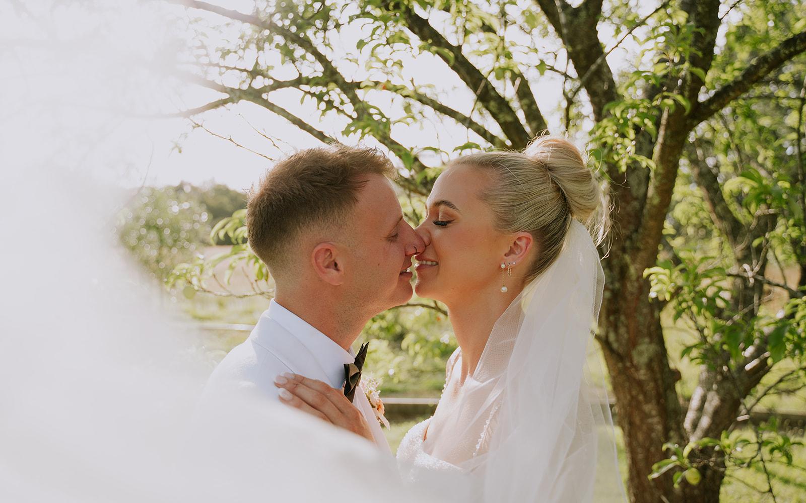 Tamsyn & Dale's Dream Summer Wedding